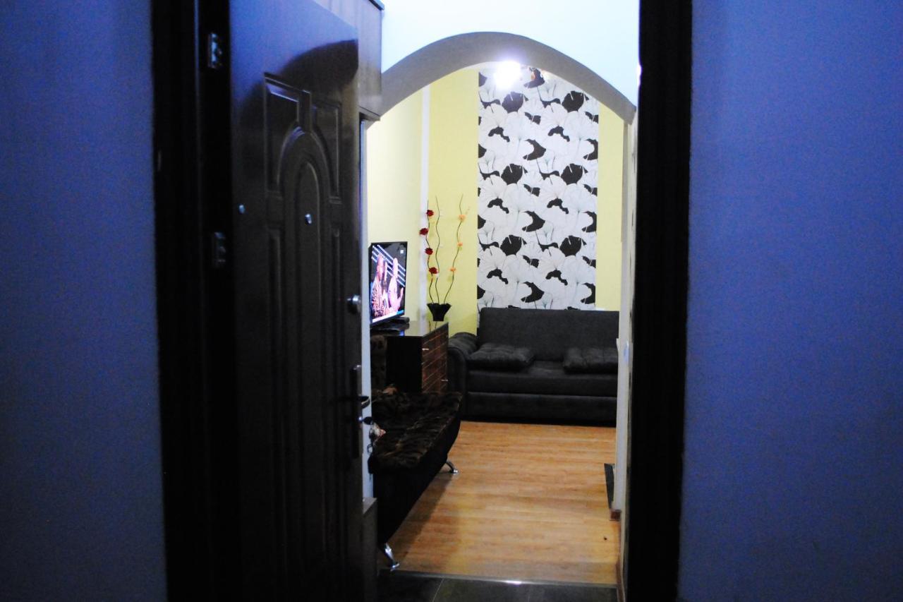 Apartament Giorgi Borjomi Luaran gambar