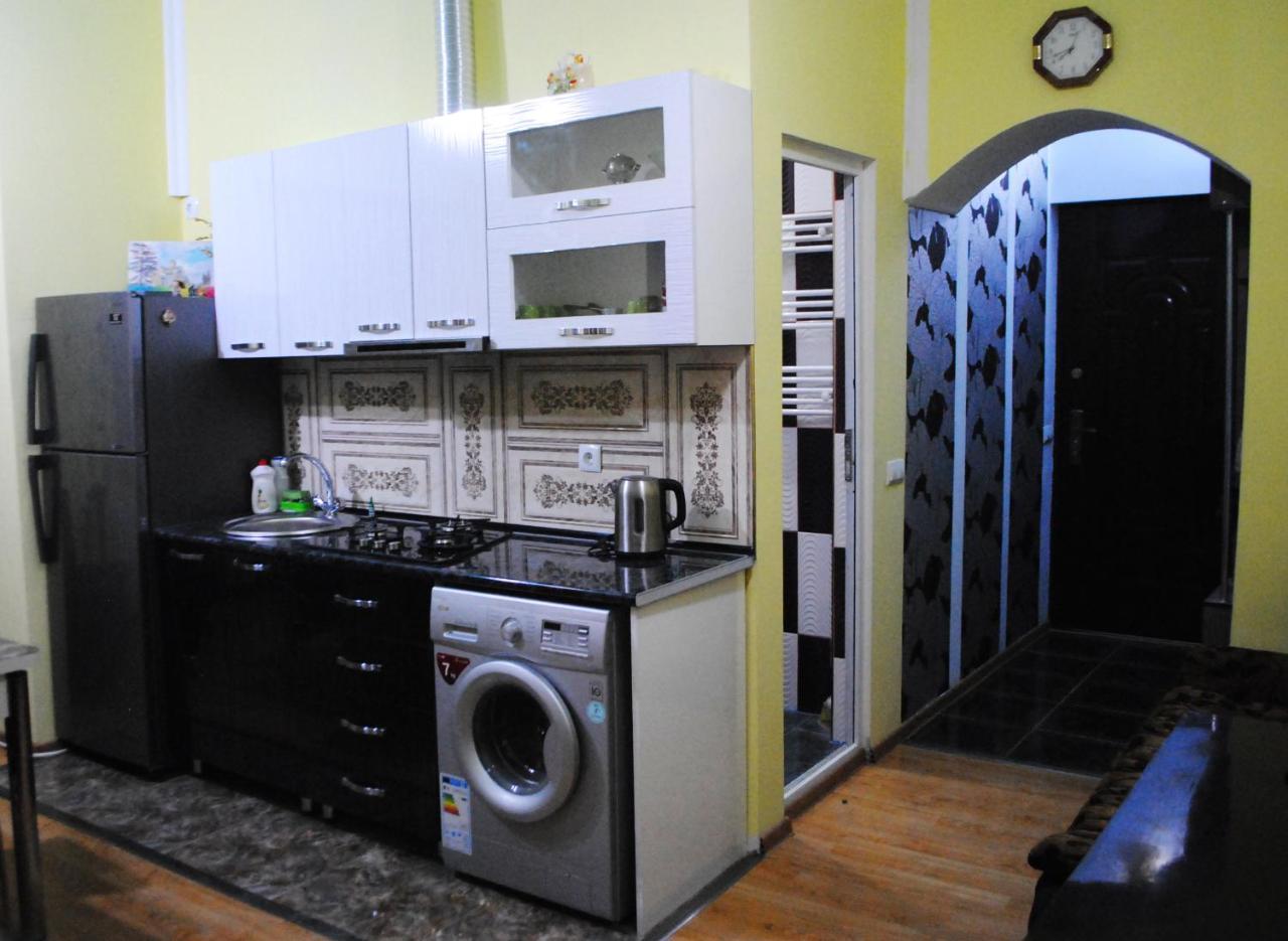 Apartament Giorgi Borjomi Luaran gambar