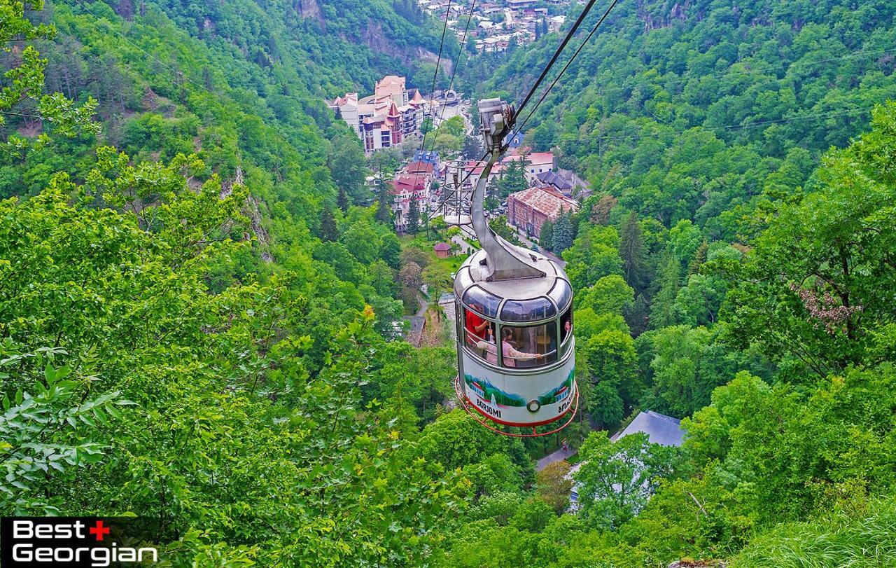 Apartament Giorgi Borjomi Luaran gambar